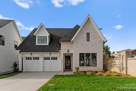 Previously sold for $1,045,000