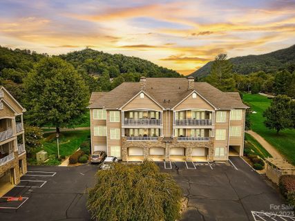 103 Glenview Lane 5048 sold home in Mountain Condominiums, Maggie Valley, NC