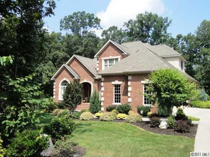 1120 Holland Oaks Drive