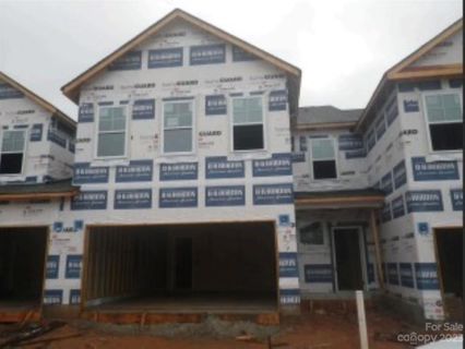 3899 Fairlady Lane