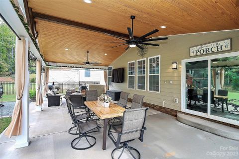 5029 Oakmere Road