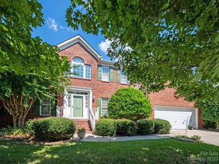 8302 Tintinhull Lane
