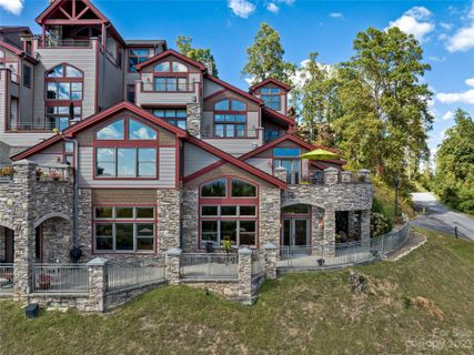 4 Chimney Crest Drive K sold home in Cirrus Condominiums, Asheville, NC
