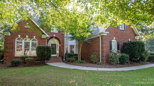 5074 Ancestry Circle sold home in Weddington Heritage, Matthews, NC