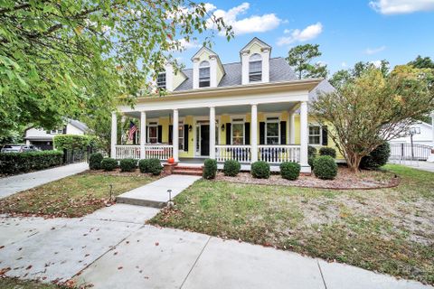 2420 Commons Court