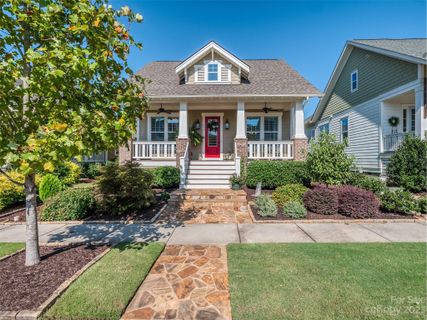 437 Luray Way