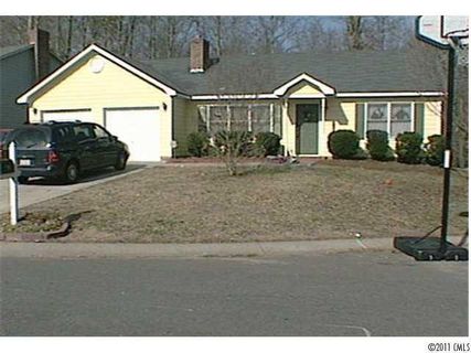 6804 Streamside Drive