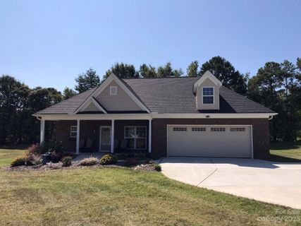 226 T R Harris Drive #56 sold home in CRYSTAL SPRINGS ESTATES, Shelby, NC