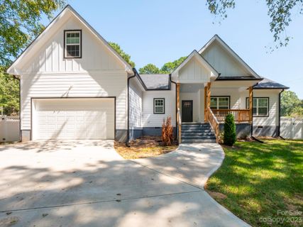 333 Anne Avenue