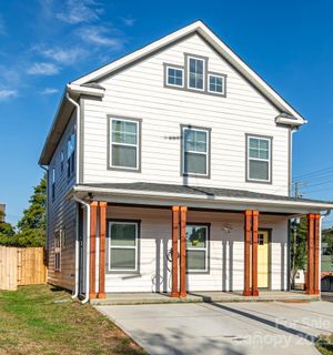 8502 Sharonbrook Drive sold home in Sharonbrook, Charlotte, NC