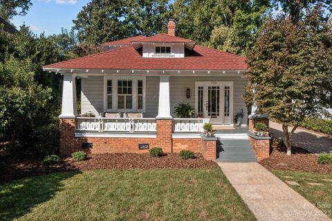 2214 Westminster Place