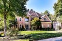 2412 Thomashire Court sold home in Charlotte, SC