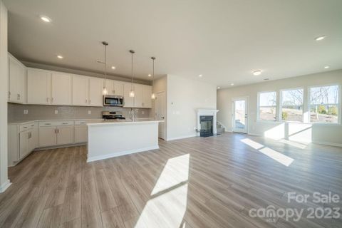 2039 Howell Creek Way sold home in Pergola at Farmington, Charlotte, NC