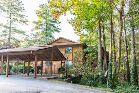 521 Courtwood Lane 3