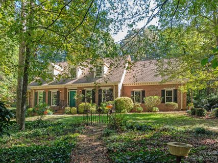 18320 Pages End sold home in Pages Pond, Davidson, NC