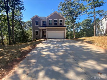 162 Greenwich Drive 22