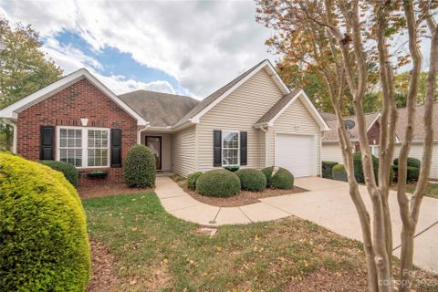 105 Keswick Lane