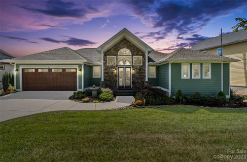 22 Al Dorf Drive sold home in Reems Creek Village, Weaverville, NC