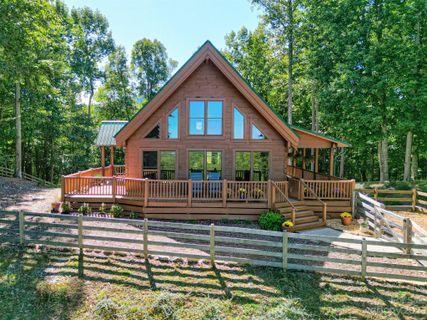 77 Pepperwood Drive