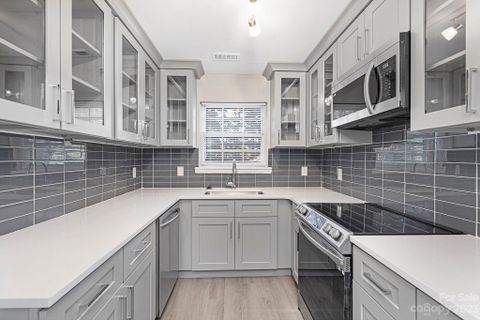 8517 Pine Thicket Court