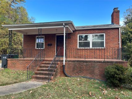 2012 Gilbert Street