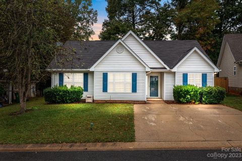 5906 Meadow Hill Drive sold home in Country Walk, Charlotte, NC