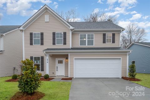 207 Surrey Oak Lane sold home in Surrey Woods, Charlotte, NC