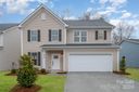 207 Surrey Oak Lane sold home in Charlotte, SC
