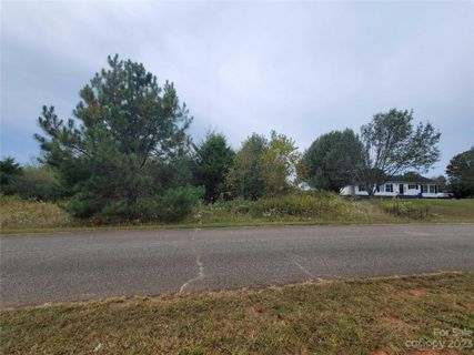 105 Rosemont Drive sold home in Crestview, Stony Point, NC