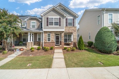 233 E Waterlynn Road D