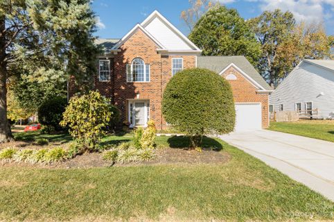 7303 Ridgefield Drive