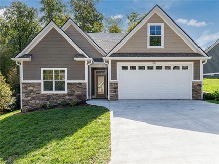 Previously sold for $640,000