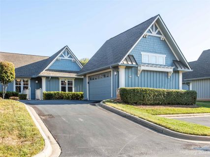 3303 Blue Goose Court