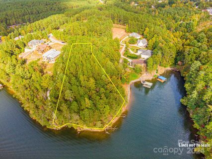 138 Edgewater Court 24 sold home in Broadwater Landing, Granite Falls, NC