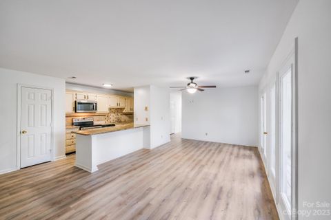 10214 Rose Meadow Lane H sold home in Rose Meadow, Charlotte, NC