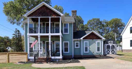 102 Savannahs Way sold home in Cottages At Savannahs Way, Kings Mountain, NC