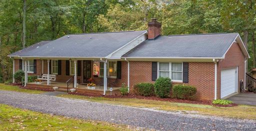 5147 Burris Road sold home in Mundy Acres, Denver, NC