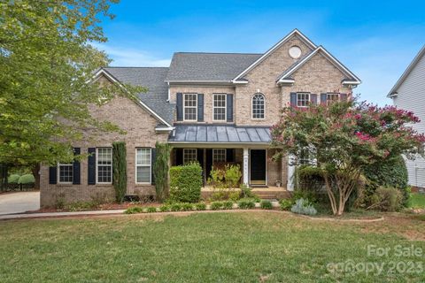 9601 Blakeney Heath Road
