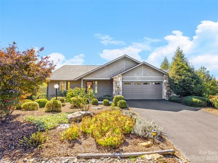 46 Hillcreek Drive sold home in Village of Country Creek, Asheville, NC