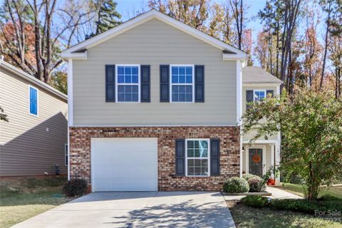6810 Broad Valley Court sold home in Trinity at Northlake, Charlotte, NC