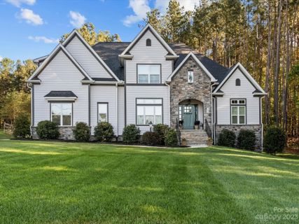 304 Kenway Loop