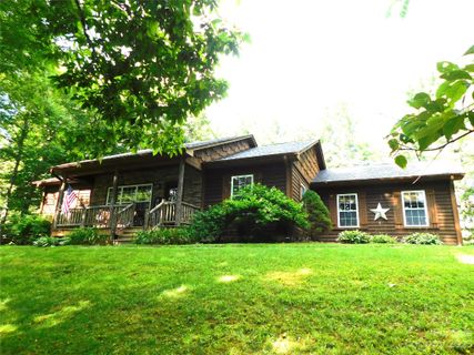919 Balsam Drive Balsam Drive 4-A sold home in Mountain Glen, Newland, NC