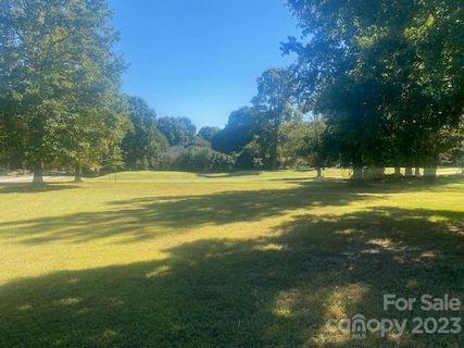 2519 Birdie Lane