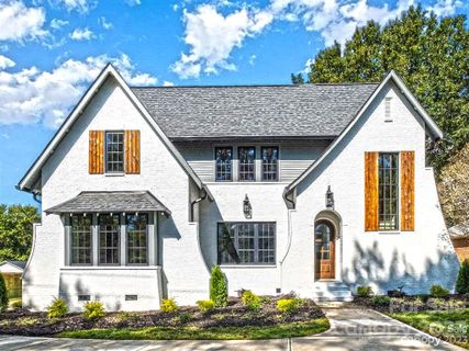1301 Richland Drive