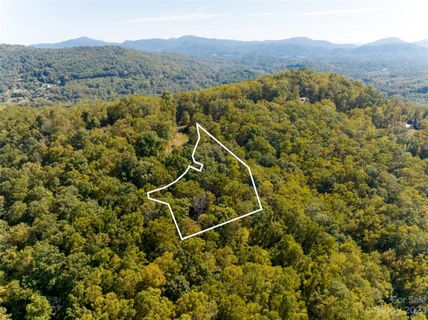 99999 Old Forest Drive 2C sold home in Pinchot Forest, Asheville, NC