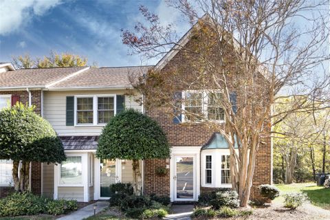 8217 Pineville Matthews Road H sold home in Dunhill Court, Charlotte, NC
