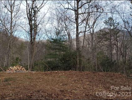 Lot 75 Honey Bee Lane sold home in Cane Creek Ridge, Sylva, NC
