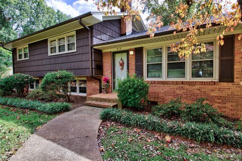 212 5th Street sold home in Wilburn Hunsucker Estate, Conover, NC