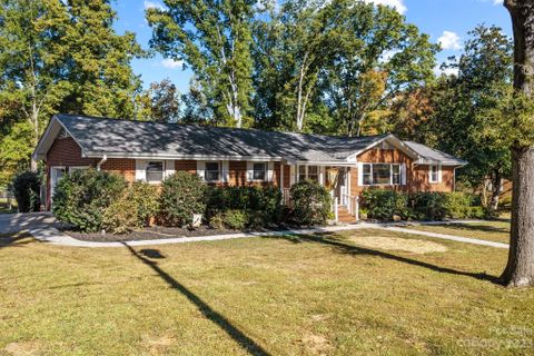 643 Hyde Park Drive sold home in Rockwood, Concord, NC
