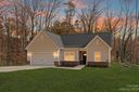 5617 Galaxie Road sold home in Charlotte, SC